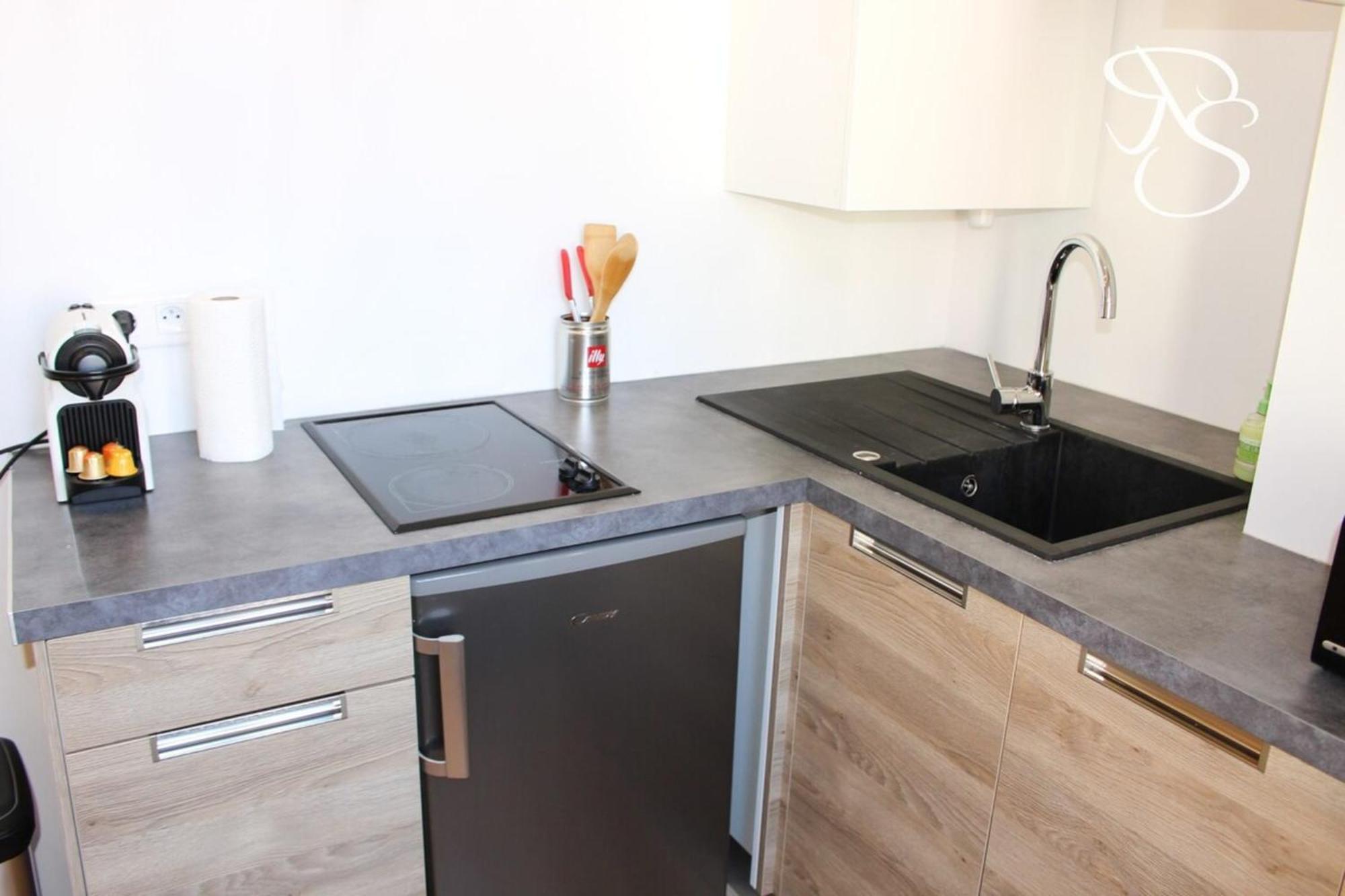 Beautiful Studio Cannes Center ภายนอก รูปภาพ